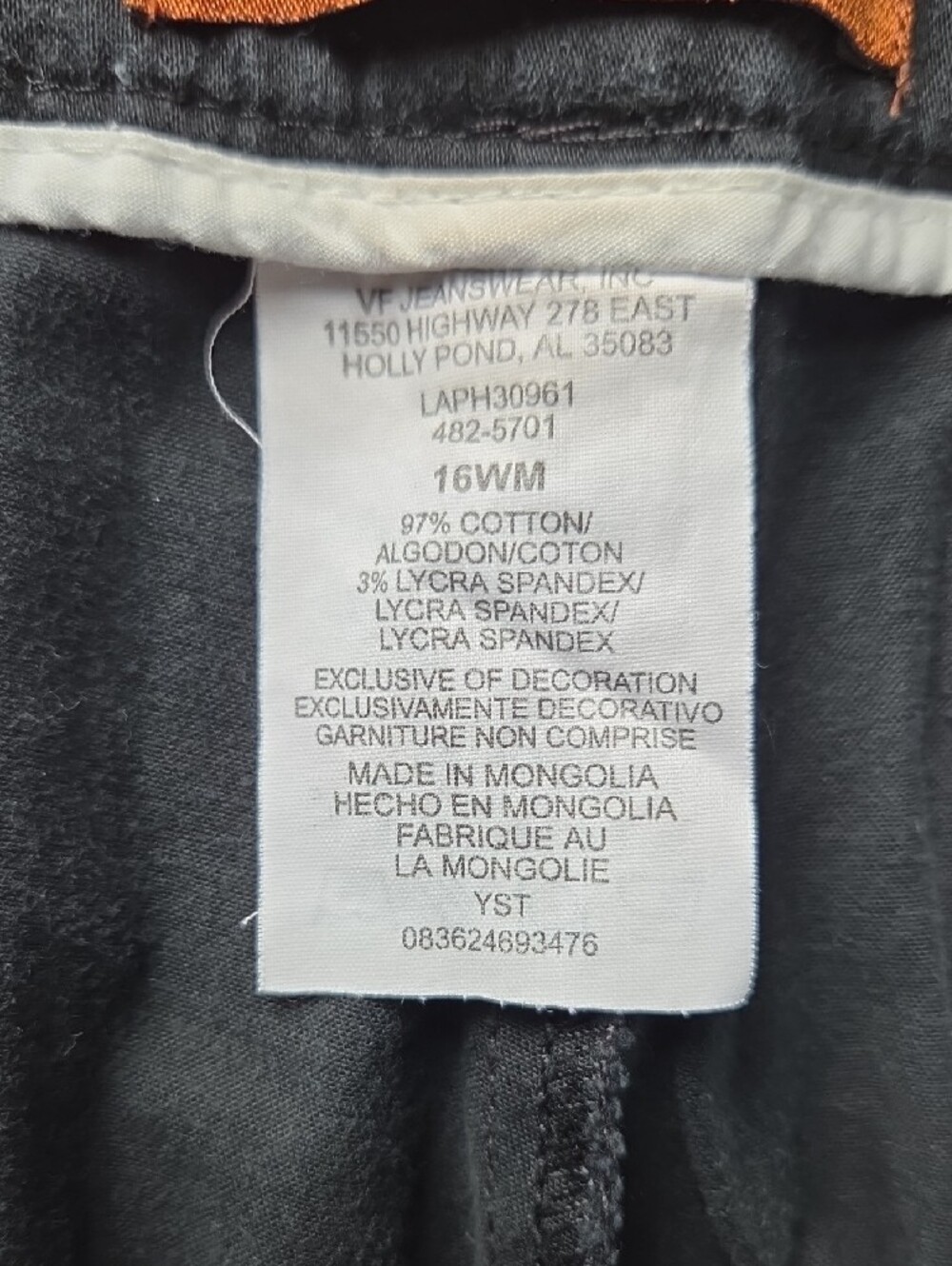 Lee One True Fit Black Women's Capris 16WM - Picture 3 of 5